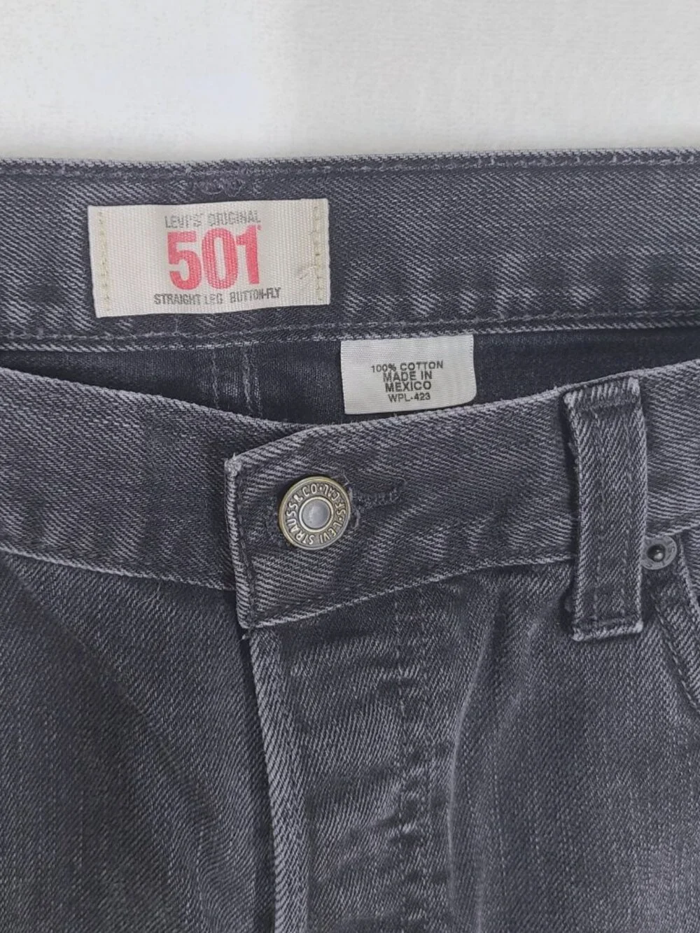 Levis 501 Black 00s Jeans Mens 36x32 Classic Straight Button Fly Y2K Mexico